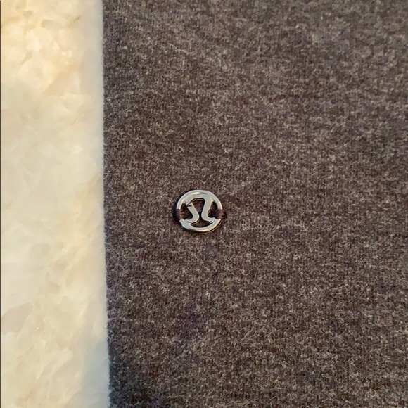 NWOT Lululemon jogger sweats - Picture 4 of 4